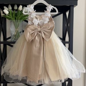 Flower girl dress